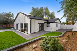 1972 E La Cresta Dr S, Cottonwood Heights, UT 84121 - Photo 42