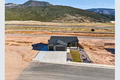 2493 W Scenic Dr #109, Cedar City, UT 84720 - Photo 8