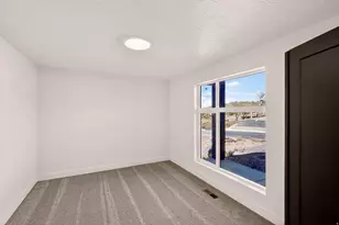 2493 W Scenic Dr, Cedar City, UT 84720 - Photo 12