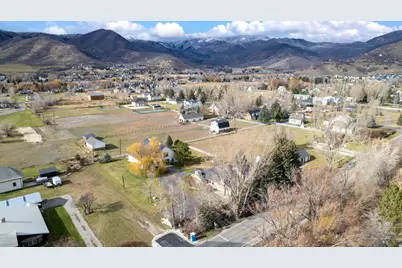 623 N Center St, Midway, UT 84049 - Photo 52