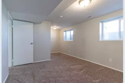 1451 W Bluemont Dr S, Taylorsville, UT 84123 - Photo 40