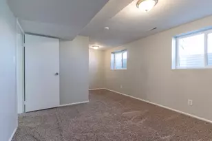 1451 W Bluemont Dr S, Taylorsville, UT 84123 - Photo 40