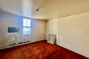 94 E 100 N, Moab, UT 84532 - Photo 12