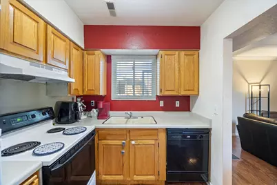 3965 S 805 E #B, Murray, UT 84107 - Photo 4