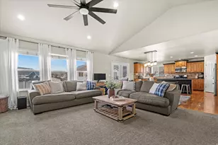 178 W 1750 N, North Ogden, UT 84414 - Photo 2