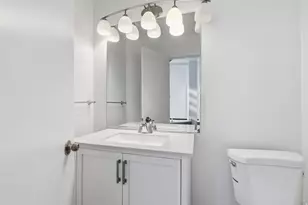 2790 E Lancaster Dr S, Salt Lake City, UT 84108 - Photo 40