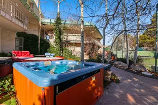 2790 E Lancaster Dr S, Salt Lake City, UT 84108 - Photo 54