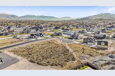 9709 N Hibiscus Ln #718, Eagle Mountain, UT 84005 - Photo 6