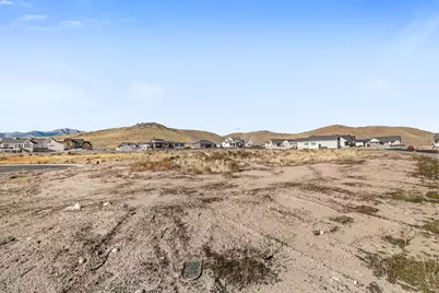 9709 N Hibiscus Ln #718, Eagle Mountain, UT 84005 - Photo 12