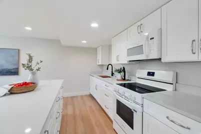 1096 E 2500 N, Provo, UT 84604 - Photo 34