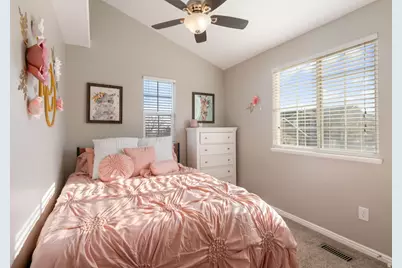 5527 W Caliente Dr, West Jordan, UT 84081 - Photo 12