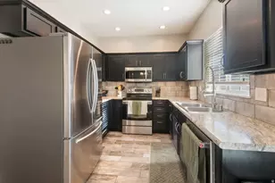 5527 W Caliente Dr, West Jordan, UT 84081 - Photo 6