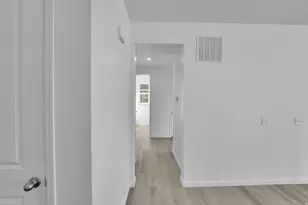 8655 N Halloran Ct, Lake Point, UT 84074 - Photo 20