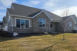 208 E 850 N, Tooele, UT 84074 - Photo 4