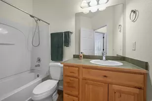 1052 S Canyon Meadows Dr, Provo, UT 84606 - Photo 6