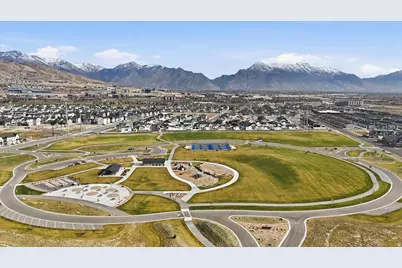 2326 N Penstemon Way W, Lehi, UT 84048 - Photo 32