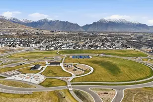 2326 N Penstemon Way W, Lehi, UT 84048 - Photo 32