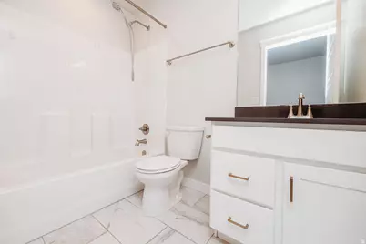 2149 N 750 W, Layton, UT 84041 - Photo 16