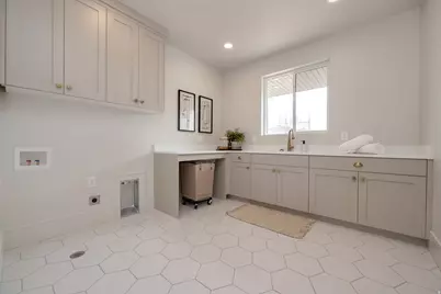 6321 W Hollys Pond Dr S, Herriman, UT 84096 - Photo 34