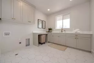 6321 W Hollys Pond Dr S, Herriman, UT 84096 - Photo 34