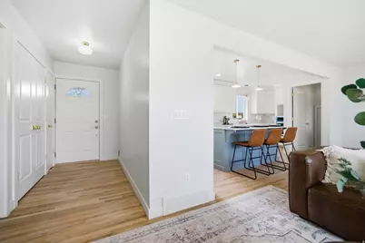 1637 E Staker Way, Cottonwood Heights, UT 84121 - Photo 2