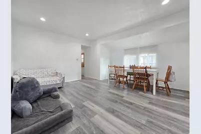 3860 Midland Dr #A18, Roy, UT 84067 - Photo 4