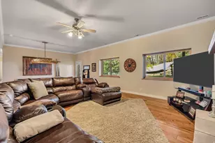 7970 S Grand Vista Way E, Cottonwood Heights, UT 84121 - Photo 26