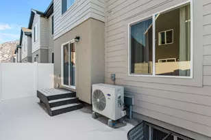 677 N 1850 E, Salem, UT 84653 - Photo 2