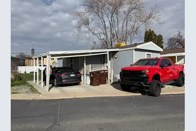 75 W 250 N #12, Clearfield, UT 84015 - Photo 2