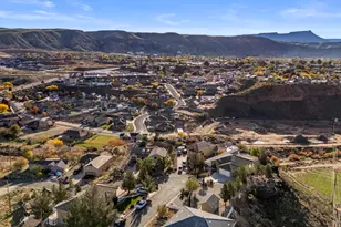 205 Terrace Circle, Toquerville, UT 84774 - Photo 32