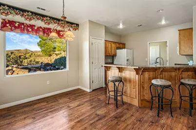 205 Terrace Cir, Toquerville, UT 84774 - Photo 6