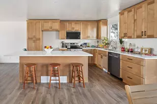 833 N Starcrest Dr, Salt Lake City, UT 84116 - Photo 10