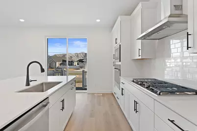 5470 N Saddle Stone Dr E #510, Eagle Mountain, UT 84005 - Photo 6