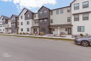 882 W 560 S, American Fork, UT 84003 - Photo 2