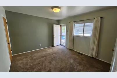 2078 W 5600 S, Roy, UT 84067 - Photo 16