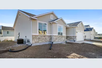 201 W 930 N, Santaquin, UT 84655 - Photo 10