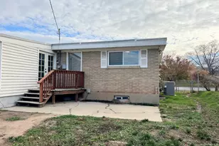 2184 S Sorrento Dr, Woods Cross, UT 84087 - Photo 24