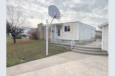 2184 S Sorrento Dr, Woods Cross, UT 84087 - Photo 22