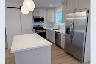 2339 N 800 W, West Bountiful, UT 84087 - Photo 4