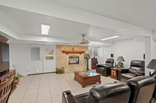 2942 N 2000 W, Farr West, UT 84404 - Photo 24