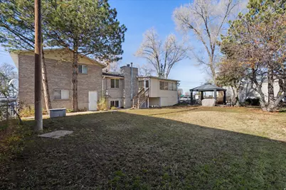 2942 N 2000 W, Farr West, UT 84404 - Photo 32