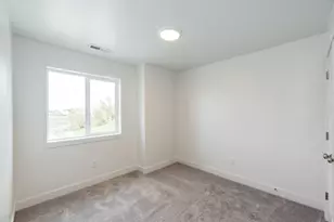 817 W 70 N, Hyrum, UT 84319 - Photo 6