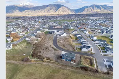 817 W 70 N, Hyrum, UT 84319 - Photo 22