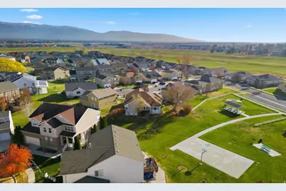 1430 S Heather Ln, Syracuse, UT 84075 - Photo 74