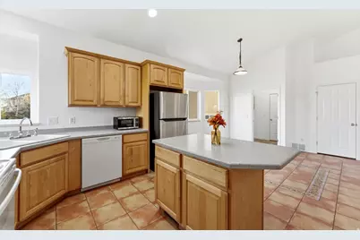 1430 S Heather Ln, Syracuse, UT 84075 - Photo 14