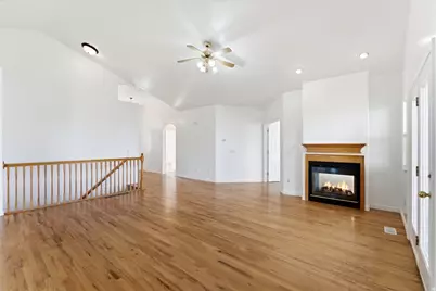 1430 S Heather Ln, Syracuse, UT 84075 - Photo 6