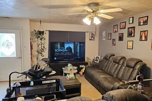 600 W Canyon Ln, Ferron, UT 84523 - Photo 4