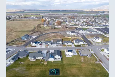 69 N 850 W #89, Hyrum, UT 84319 - Photo 10