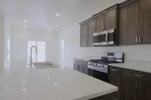 828 W 70 N, Hyrum, UT 84319 - Photo 4