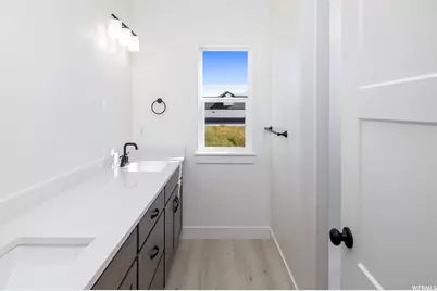 69 N 850 W, Hyrum, UT 84319 - Photo 8